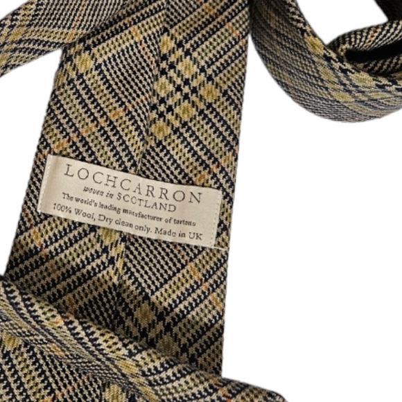 LOCHCARRON Green/Beige Tartan LUXURY Wool Tie ENGLAND - Picture 2 of 3